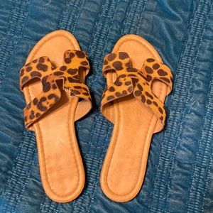 Adorable cheetah sandals absolutely love but don’t fit